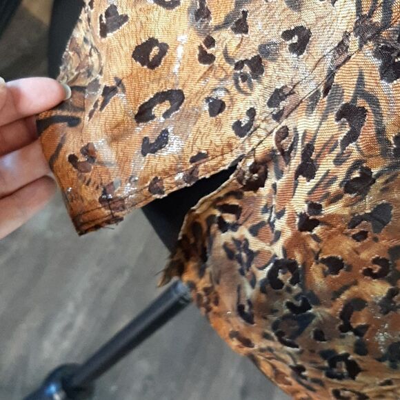 Choices Petite Leopard Print Sheer Button Down Shirt - Picture 4 of 10